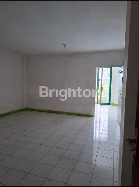 image RUKO CANTIK 3,5 LANTAI DI DAAN MOGOT BARU, JAKARTA BARAT (4)