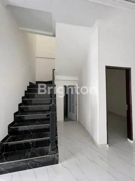 image RUMAH BARU KAWASAN SETIA BUDI (5)