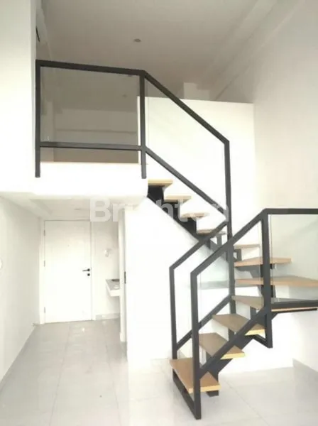 image APARTEMEN KINGLAND AVENUE VENETIAN LOFT C LT. 8 (2)