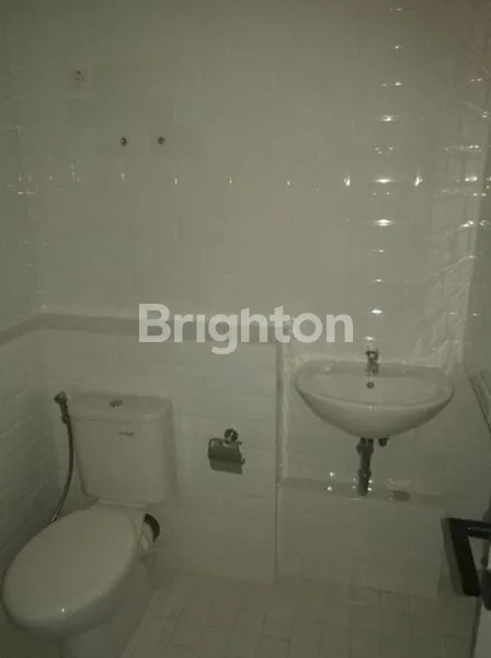 image APARTEMEN KINGLAND AVENUE VENETIAN LOFT C LT. 8 (7)