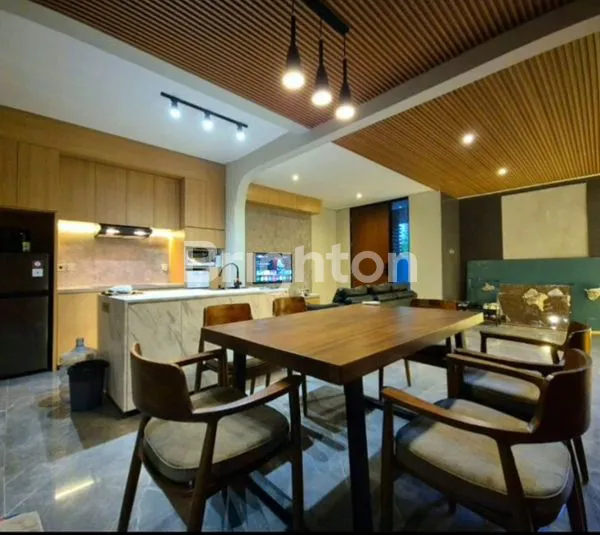 image RUMAH TROPICAL DESIGN MODERN DI TAMAN PERMATA MILLENIUM, LIPPO KARAWACI BARAT (4)