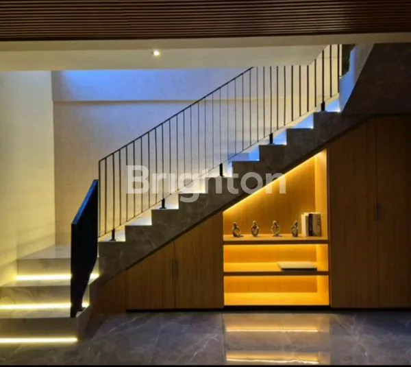 image RUMAH TROPICAL DESIGN MODERN DI TAMAN PERMATA MILLENIUM, LIPPO KARAWACI BARAT (7)