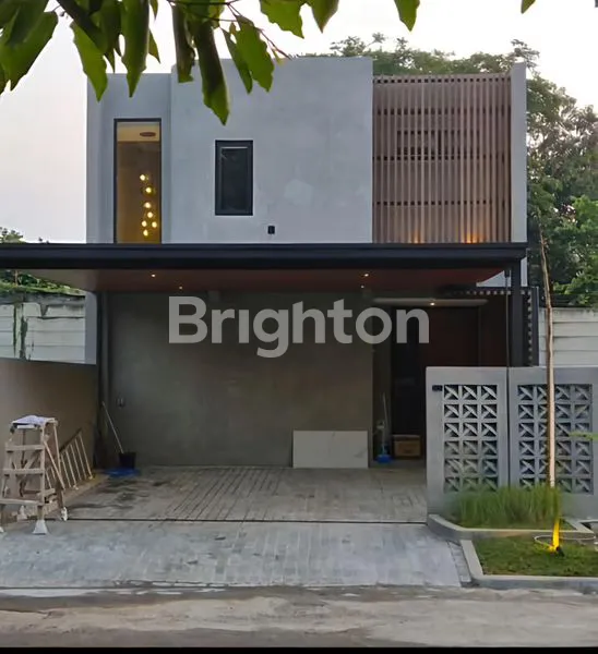 image RUMAH TROPICAL DESIGN MODERN DI TAMAN PERMATA MILLENIUM, LIPPO KARAWACI BARAT (1)