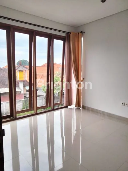 image DIJUAL RUMAH MINIMALIS LOKASI JALAN DRUPADI (4)