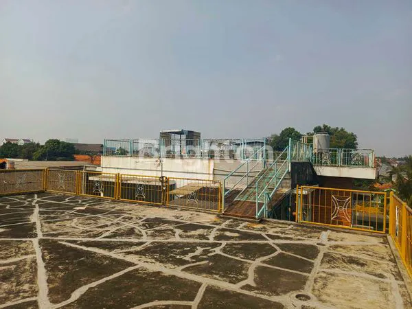 image RUMAH LUAS - SUMUR PACING, TANGERANG (8)