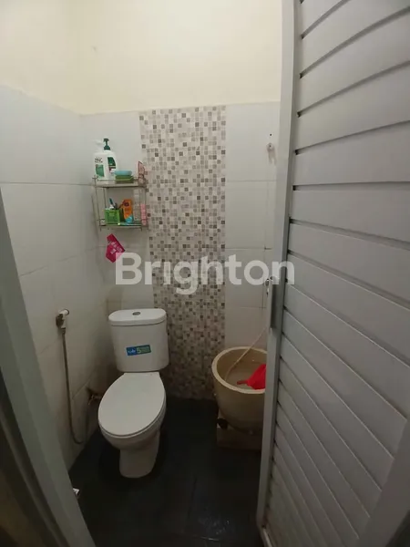 image DIJUAL MURAH RUMAH 3 LANTAI – PERUMAHAN SARASWATI MANSION, TEDUNG, GIANYAR (2)