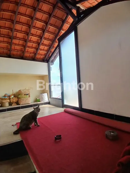 image DIJUAL MURAH RUMAH 3 LANTAI – PERUMAHAN SARASWATI MANSION, TEDUNG, GIANYAR (6)