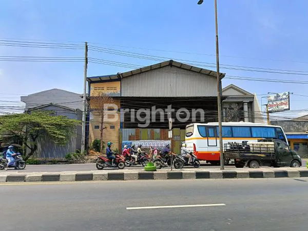 image GUDANG STRATEGIS 420M² DI JALAN RAYA TAMAN, SIDOARJO - SHM (1)