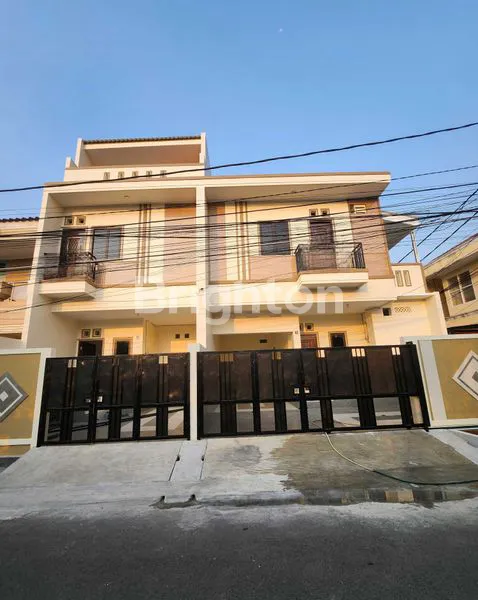 image RUMAH DURI KEPA DEKAT TANJUNG DUREN LOKASI STRATEGIS (1)