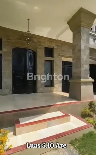 image RUMAH MEWAH KAWASAN ELITE STRATEGIS LOKASI DI RENON (7)