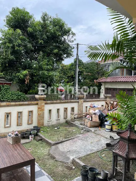 image RUMAH MEWAH 2 LANTAI SEMI-FURNISHED DI GATSU, HOOK TIMUR-SELATAN (8)