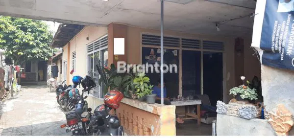 image RUMAH STRATEGIS 220M² DI PUSAT KOTA BANDAR LAMPUNG, DEKAT 3 PASAR (3)