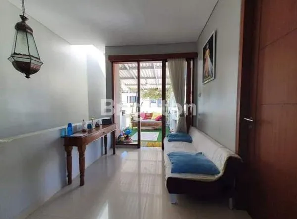 image RUMAH 2 LANTAI FULL FURNISH DI JL TUKAD BALIAN (4)