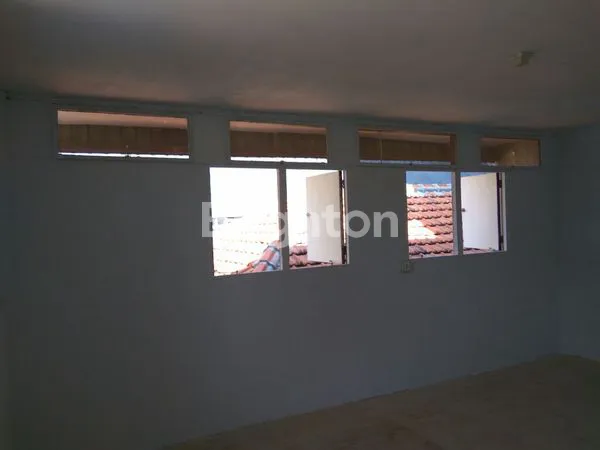 image RUKO DI NOL JALAN TENGAH KOTA KEDUNGDORO (3)