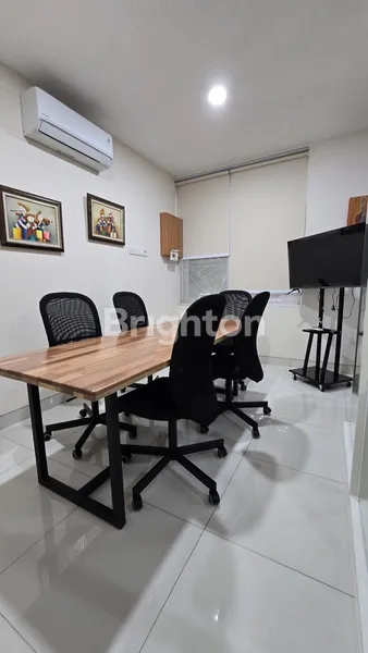 image RUANG KANTOR / MEETING / SEMINAR DI GRAHA FAMILI, DEKAT LOOP / BON CAFé / NATIONAL HOSPITAL / SPAZIO, BISA DIDESAIN SESUAI PERMINTAAN, BISA PER JAM / PER HARI / PER BULAN (1)