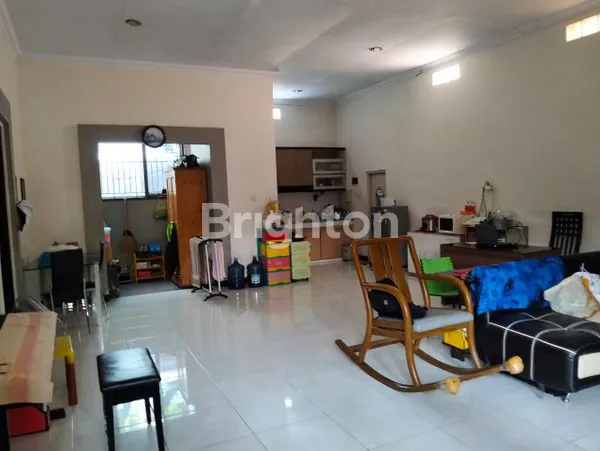 image RUMAH SIAP PAKAI DENGAN HALAMAN YANG LUAS DI PARANGJORO (4)