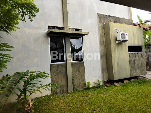 image RUMAH SIAP PAKAI DENGAN HALAMAN YANG LUAS DI PARANGJORO (3)