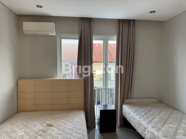 image DIJUAL RUMAH FULL FURNISHED WITH POOL AREA NUSA DUAKABUPATEN BADUNG BALI(5 MENIT DARI TOL BALI MANDARA) LOKASI SANGAT STRATEGIS (6)