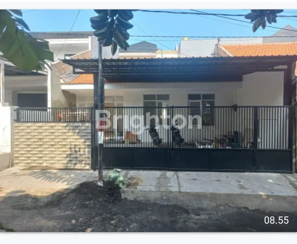 image RUMAH SIAP HUNI DARMO BARU BARAT, DEKAT CIPUTRA WORLD & PAKUWON MALL SURABAYA BARAT (2)