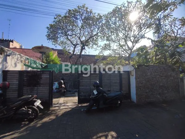image RUMAH MODERN 3KT DI GELOGOR CARIK - AREA PREMIUM KUTA BALI (3)