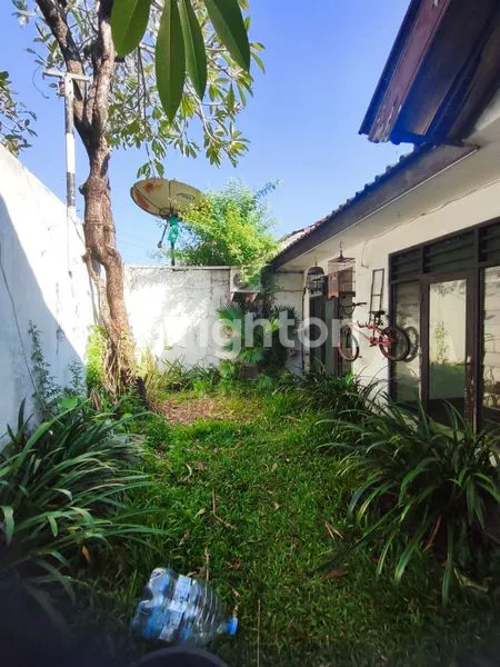 image RUMAH MODERN 3KT DI GELOGOR CARIK - AREA PREMIUM KUTA BALI (2)