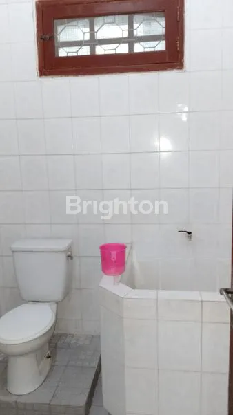 image RUKO 2 LANTAI PREMIUM STRATEGIS DEPAN PASAR BALONGPANGGANG, GRESIK (8)