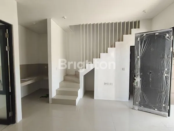 image DISEWAKAN RUMAH BARU GRESS REGENCY ONE EASTPOINT POINT (3)