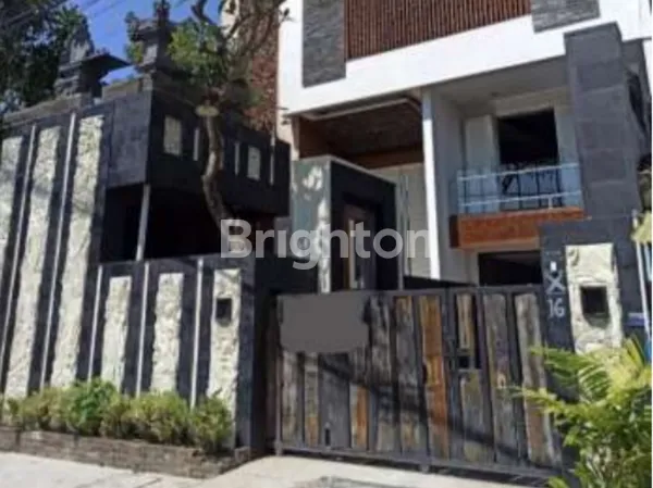 image RUMAH STRATEGIS DI KAWASAN PADAT PENDUDUK, DENPASAR TIMUR – COCOK UNTUK TEMPAT TINGGAL, KANTOR, ATAU USAHA KOMERSIAL (1)