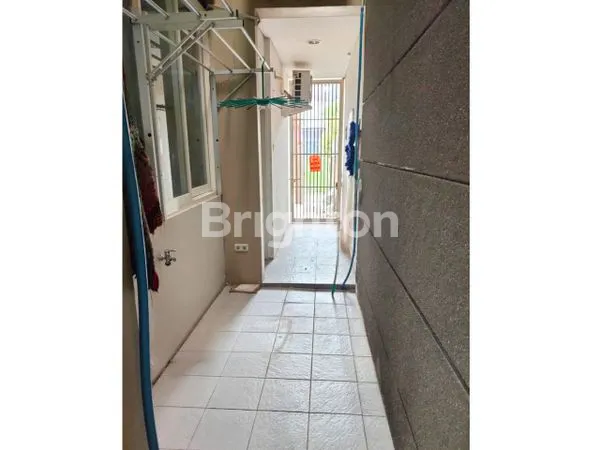 image RUMAH SIAP HUNI MINIMALIST CITRALAND UTAMA DEKAT GWALK TPR INTERNATIONAL VILLAGE FULLERTON SEKOLAH CIKAL UNIVERSITAS CIPUTRA UC PAKUWON MALL PAKUWON INDAH GRAHA FAMILI (6)