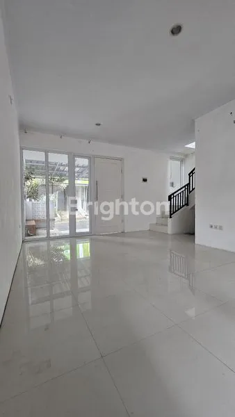 image RUMAH 2 LANTAI SIAP HUNI DI PERUMAHAN SPRINGHILL KEMILING BANDAR LAMPUNG  (2)