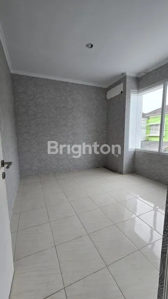 image RUMAH 2 LANTAI SIAP HUNI DI PERUMAHAN SPRINGHILL KEMILING BANDAR LAMPUNG  (6)