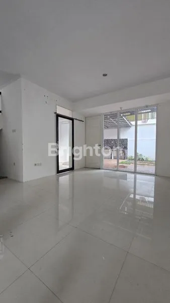 image RUMAH 2 LANTAI SIAP HUNI DI PERUMAHAN SPRINGHILL KEMILING BANDAR LAMPUNG  (3)