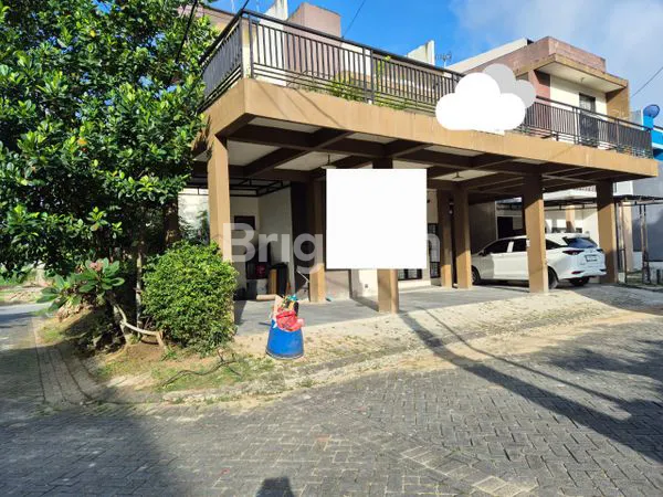 image DIJUAL CEPAT RUMAH 2 LANTAI DI VILLA TAMARA SAMARINDA (1)