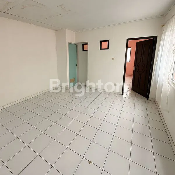 image RUMAH MINIMALIS 2 LANTAI DALAM PERUMAHAN (3)