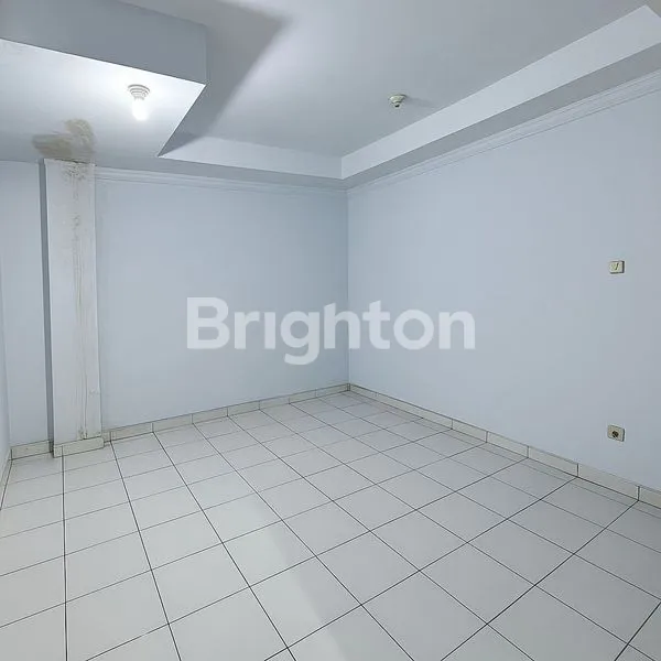 image RUMAH MINIMALIS 2 LANTAI DALAM PERUMAHAN (4)