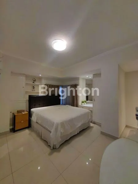 image APARTMENT MEWAH 3+1BR AMARTAPURA TOWER B, FULL FURNISH, LIPPO (3)