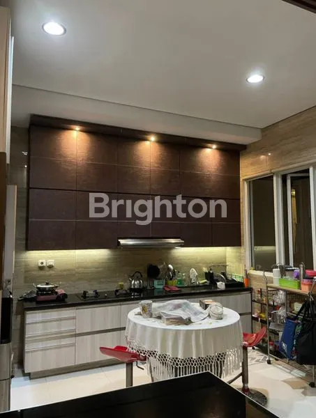 image RUMAH MEGAH DAN MEWAH BANYUMANIK - SEMARANG  (8)