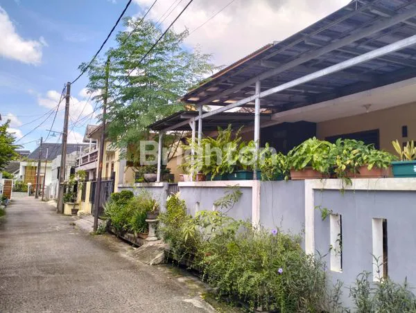 image  RUMAH SIAP HUNI, NYAMAN DAN STRATEGIS DI BEKASI JABAR. (7)