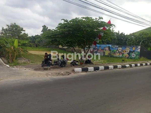 image TANAH KERING SIAP BANGUN DI KAWASAN STRATEGIS MOJOSONGO (3)