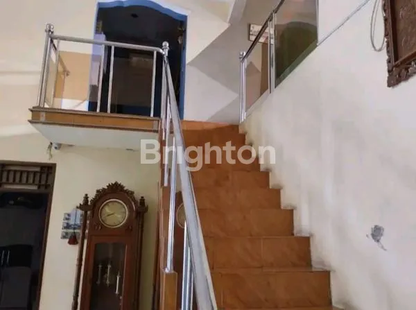 image DI JUAL RUMAH 3 LANTAI LOKASI DI PERWIRA BEKASI UTARA  (5)