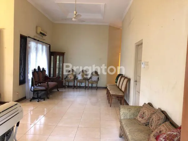 image RUMAH LUAS DI TEBET RAYA COCOK UNTUK KANTOR, TEMPAT USAHA, LOKASI STRATEGIS (5)