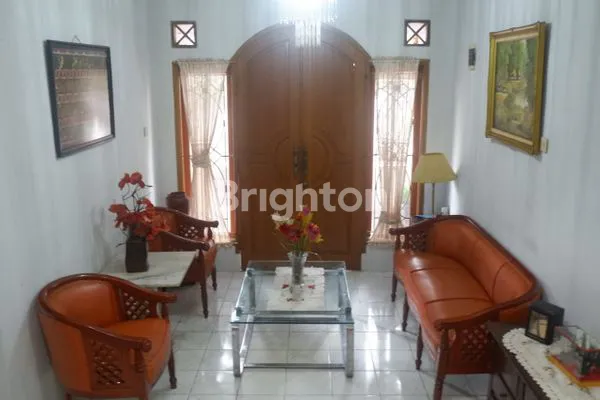 image RUMAH 2 LANTAI DI GALAXY BEKASI (7)