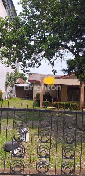 image JUAL RUMAH STRATEGIS DI JL. GUNUNG KRAKATAU KEL GLUGUR DARAT L KEC MEDAN TIMUR KODYA MEDAN SUMUT (1)