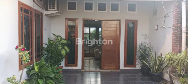 image RUMAH NYAMAN STRATEGIS DI CILEDUG TANGERANG  (4)