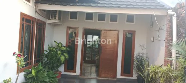 image RUMAH NYAMAN STRATEGIS DI CILEDUG TANGERANG  (3)