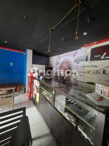 image SLAMET RIYADI KIOS TOKO, KULINER KANTOR STRATEGIS (4)