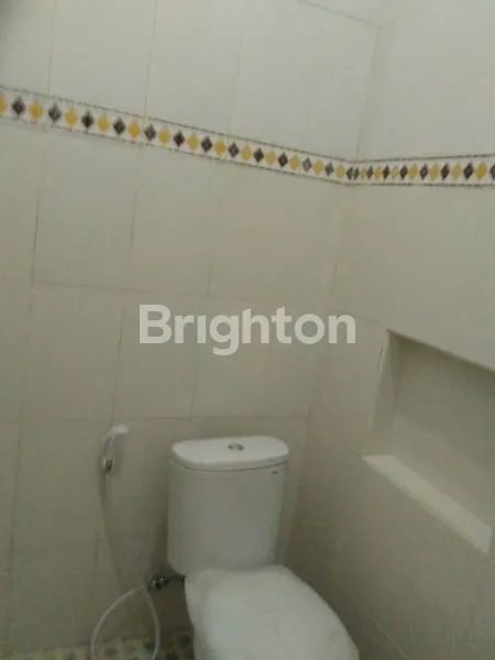 image RUMAH RUNGKUT MINIMALIS 2 LANTAI ROW 2 MOBIL DEKAT UPN STRATEGIS (5)