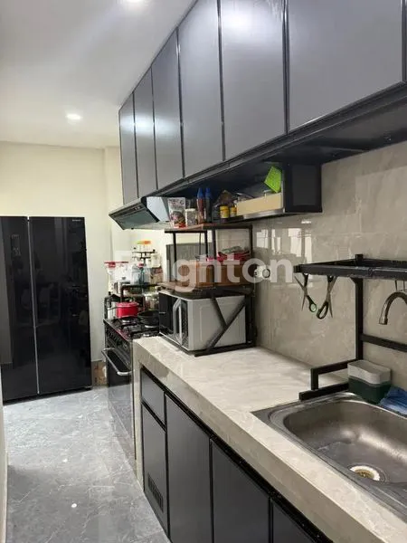 image RUMAH GRAND PAKUWON CANBERRA HADAP TAMAN BLOK PALING DEPAN (8)