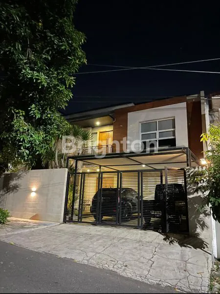 image RUMAH MEGAH KELUAGA MODERN - SEMARANG  (1)