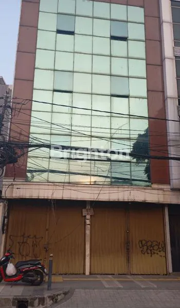 image RUKO GANDENG ADA LIFT BARANG DI CIDENG (1)